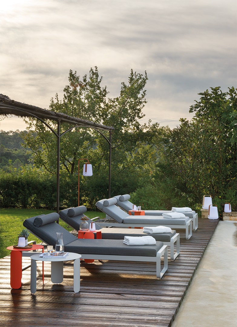 PREMIUM SUNLOUNGER