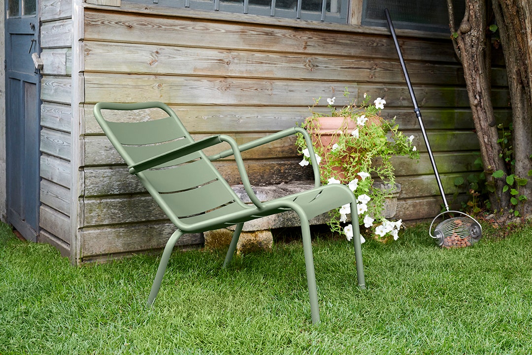 Luxembourg low armchair replica clearance