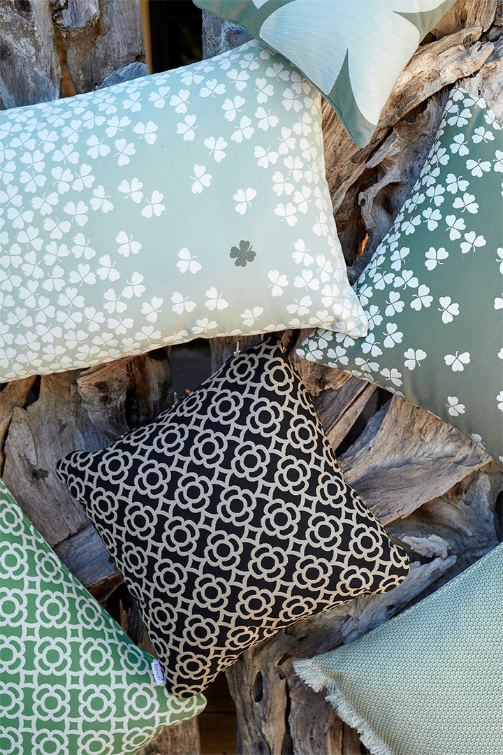 44 x 22 outdoor cushion 2025
