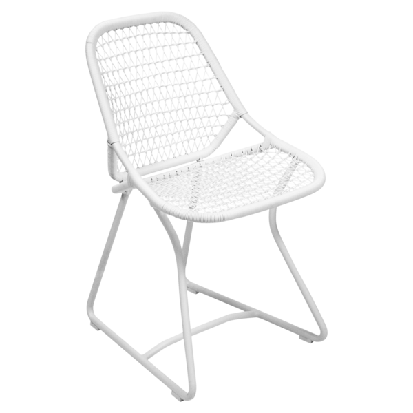 chaise de jardin design, chaise fermob, chaise blanche, chaise sixties